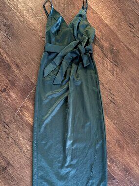 Lulu’s Emerald Green Cocktail Dress Tie Adjustable Spaghetti Strap Med